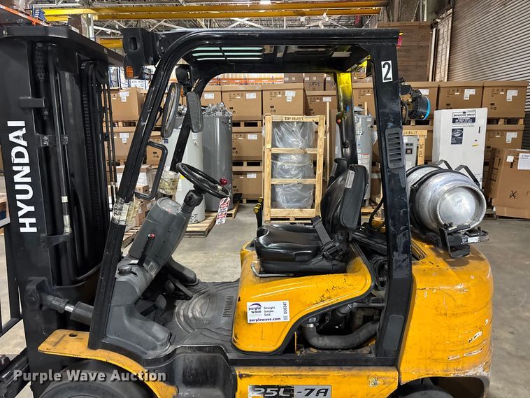 image for item DU6347 2018 Hyundai 25LC-7A forklift