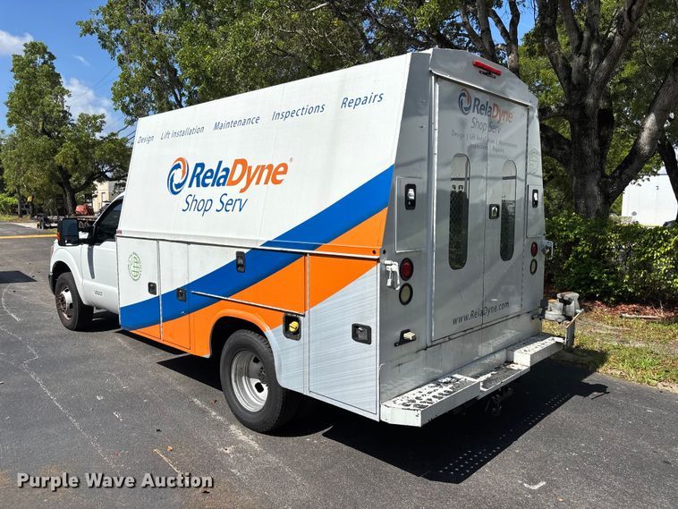 image for item DU6349 2015 Ford F350 Super Duty utility van