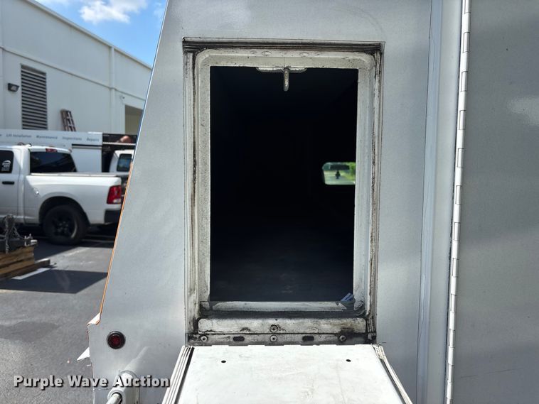 image for item DU6349 2015 Ford F350 Super Duty utility van