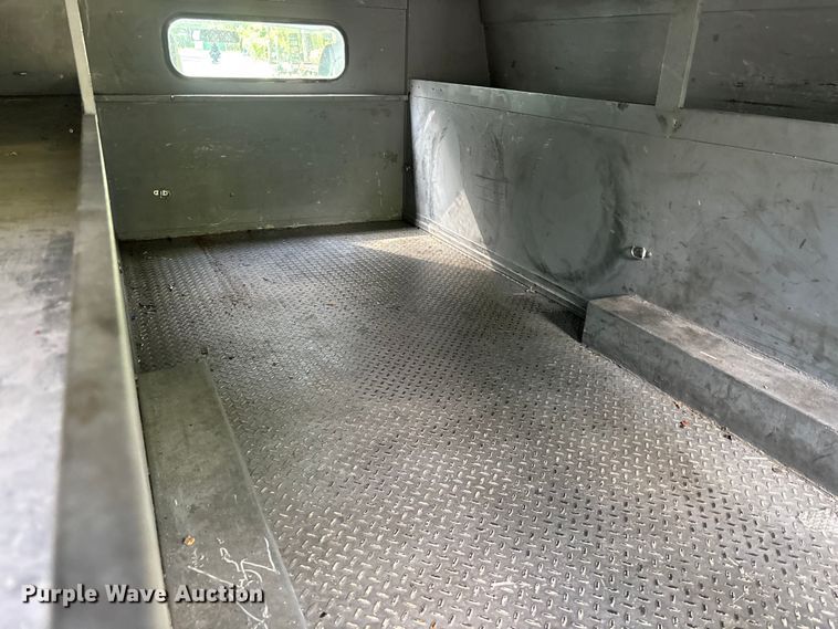 image for item DU6349 2015 Ford F350 Super Duty utility van