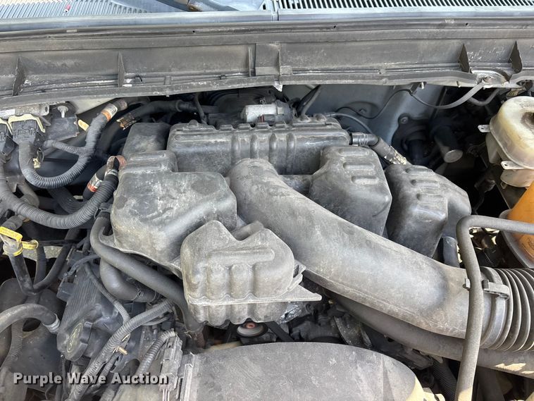 image for item DU6349 2015 Ford F350 Super Duty utility van