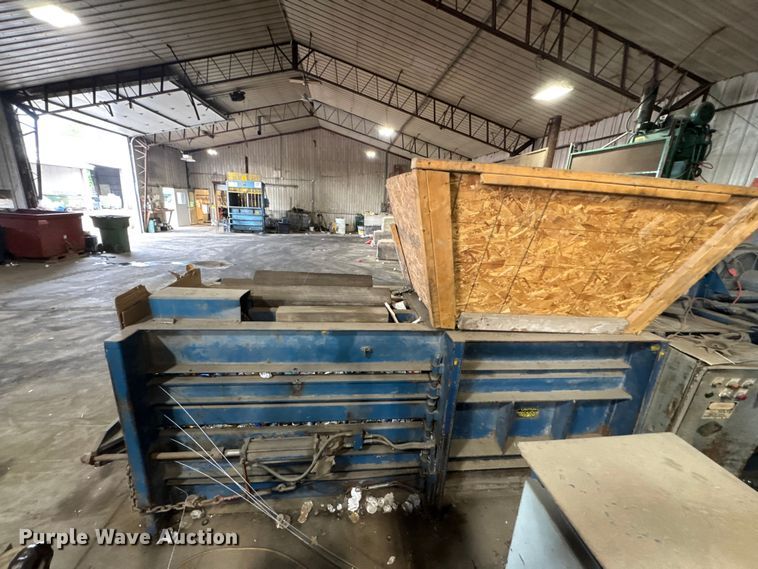 image for item DV2023 1994 Cram-A-Lot HH-60 baler