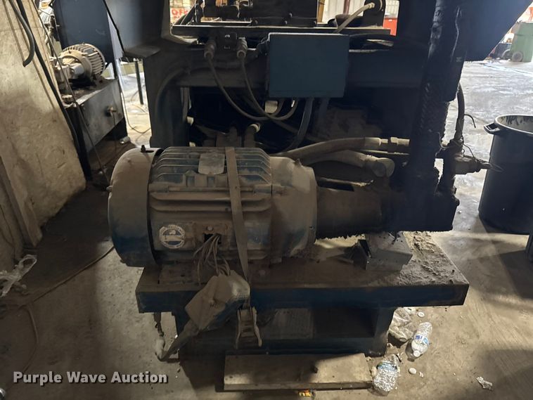 image for item DV2023 1994 Cram-A-Lot HH-60 baler