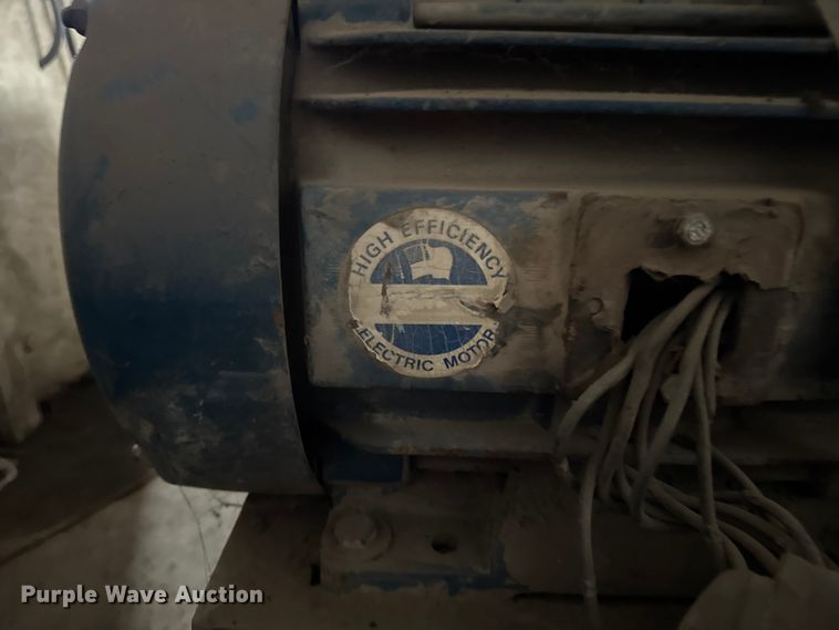 image for item DV2023 1994 Cram-A-Lot HH-60 baler
