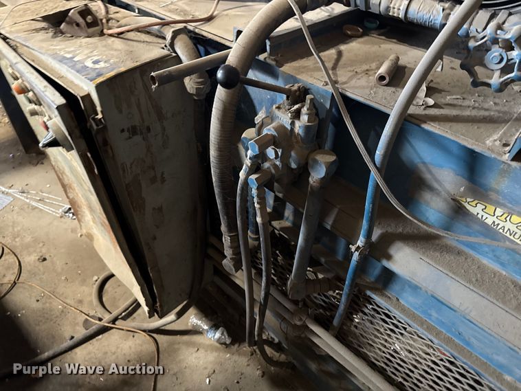 image for item DV2023 1994 Cram-A-Lot HH-60 baler