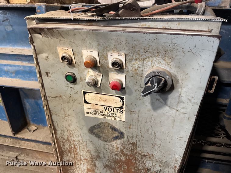 image for item DV2023 1994 Cram-A-Lot HH-60 baler