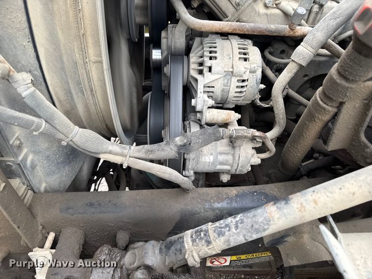 image for item DV2024 2004 Volvo VHD roll-off container truck