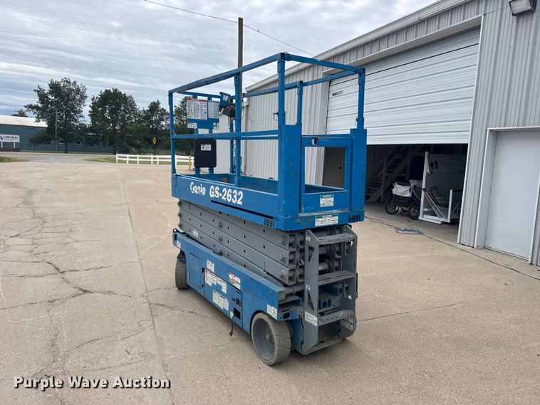 image for item DY2963 Genie GS-2632 scissor lift