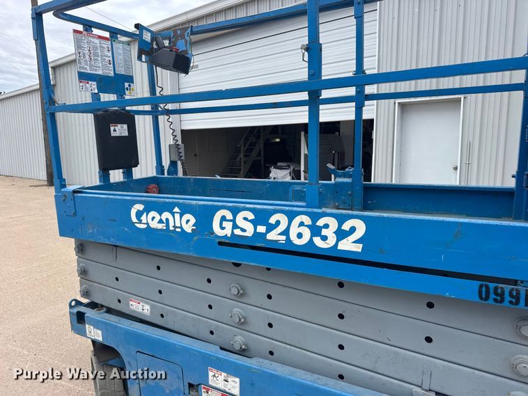 image for item DY2963 Genie GS-2632 scissor lift