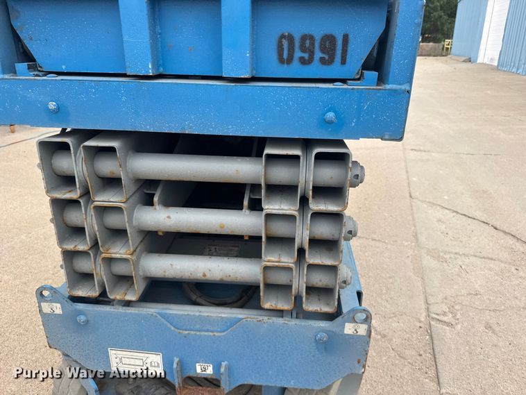 image for item DY2963 Genie GS-2632 scissor lift