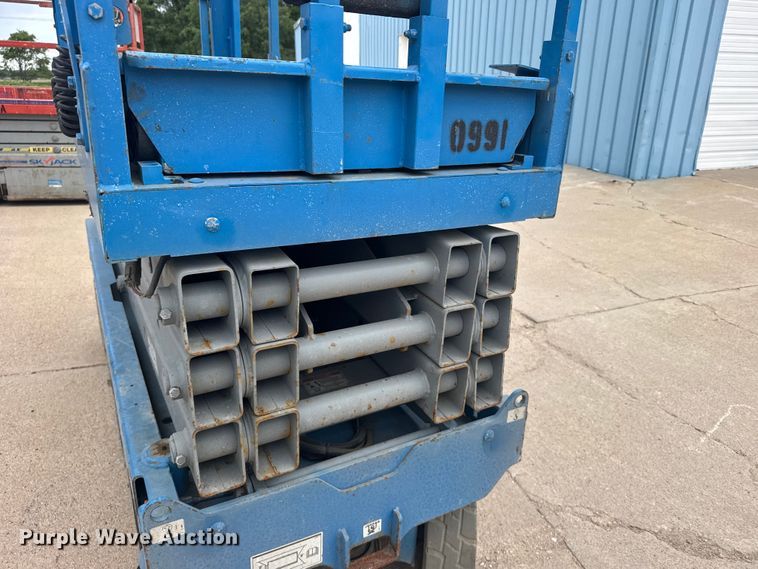 image for item DY2963 Genie GS-2632 scissor lift