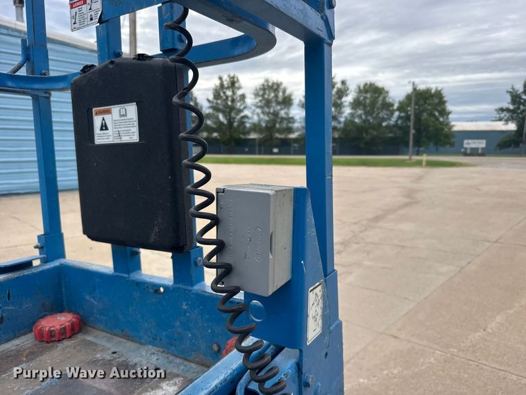 image for item DY2963 Genie GS-2632 scissor lift