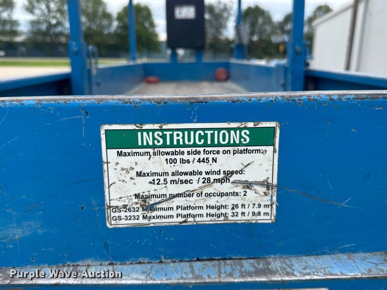 image for item DY2963 Genie GS-2632 scissor lift