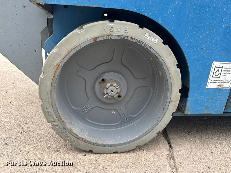 image for item DY2963 Genie GS-2632 scissor lift