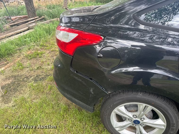 image for item DY2965 2013 Ford Focus SE 