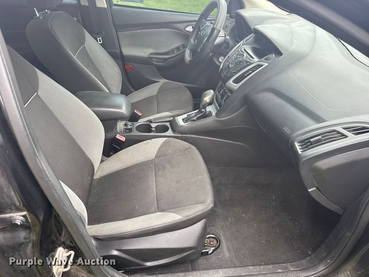image for item DY2965 2013 Ford Focus SE 