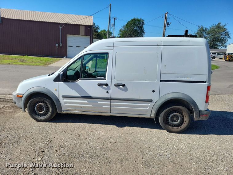 image for item DZ7277 2013 Ford Transit Connect van