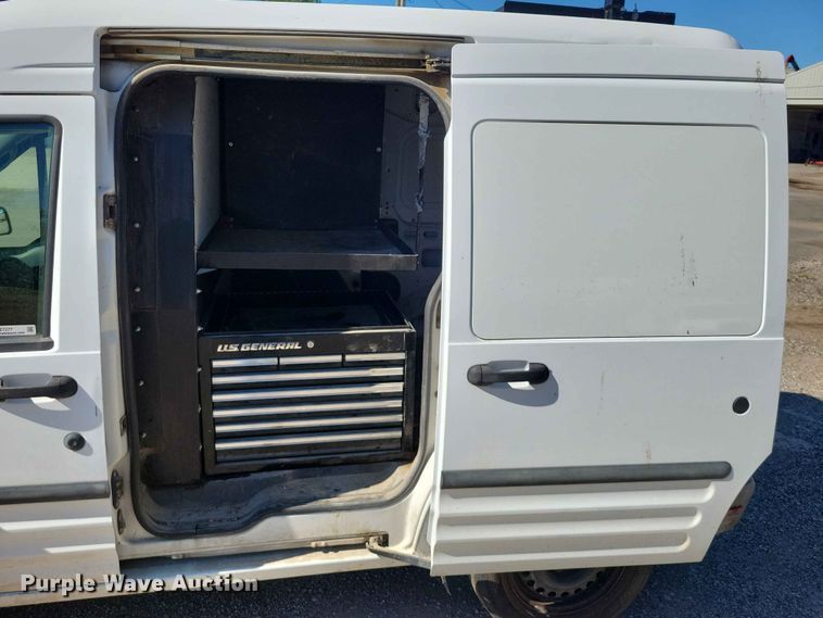 image for item DZ7277 2013 Ford Transit Connect van