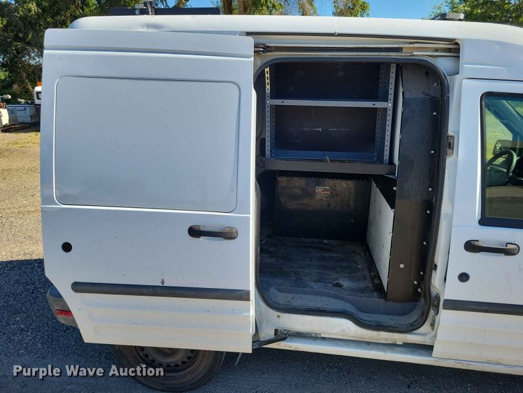 image for item DZ7277 2013 Ford Transit Connect van