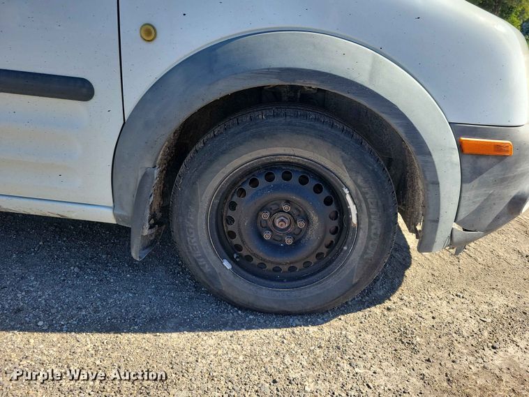 image for item DZ7277 2013 Ford Transit Connect van