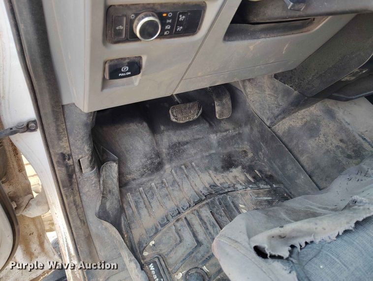 image for item ED0160 2021 Ford F150 Ext. Cab pickup truck