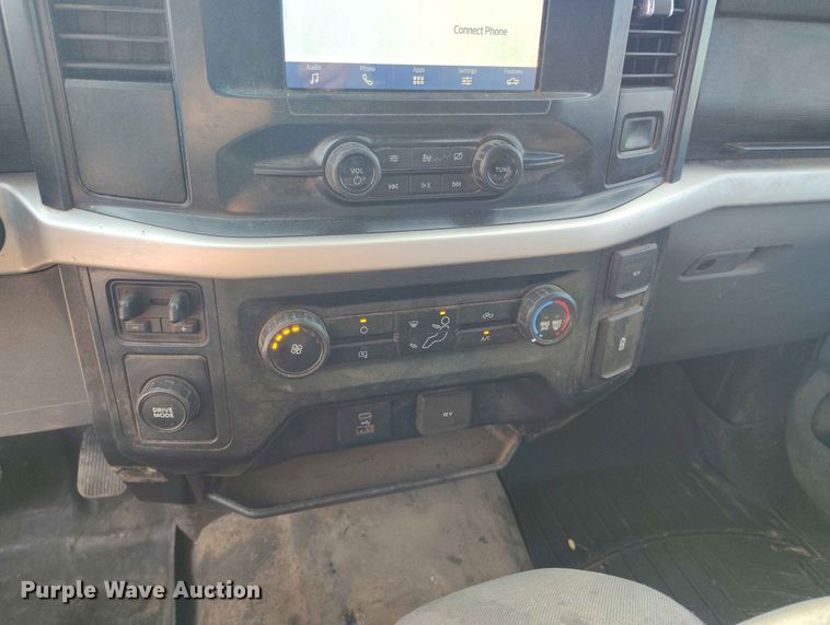 image for item ED0160 2021 Ford F150 Ext. Cab pickup truck