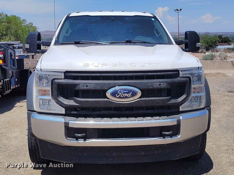 image for item ED0163 2020 Ford F-450 Ext. Cab truck cab and chassis