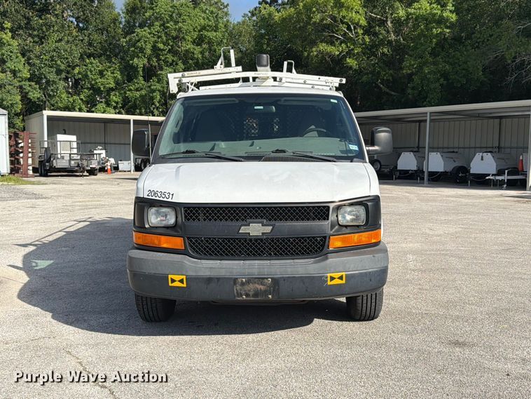 image for item ED5324 2016 Chevrolet Express 2500 van