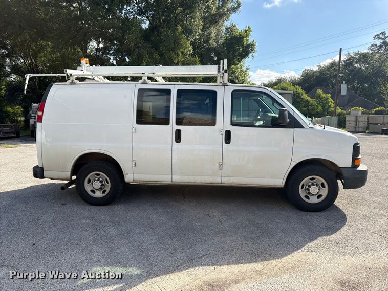 image for item ED5324 2016 Chevrolet Express 2500 van