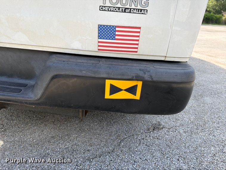 image for item ED5324 2016 Chevrolet Express 2500 van