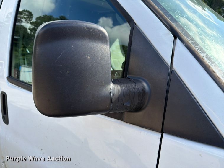 image for item ED5324 2016 Chevrolet Express 2500 van