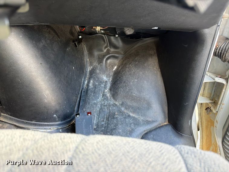 image for item ED5324 2016 Chevrolet Express 2500 van