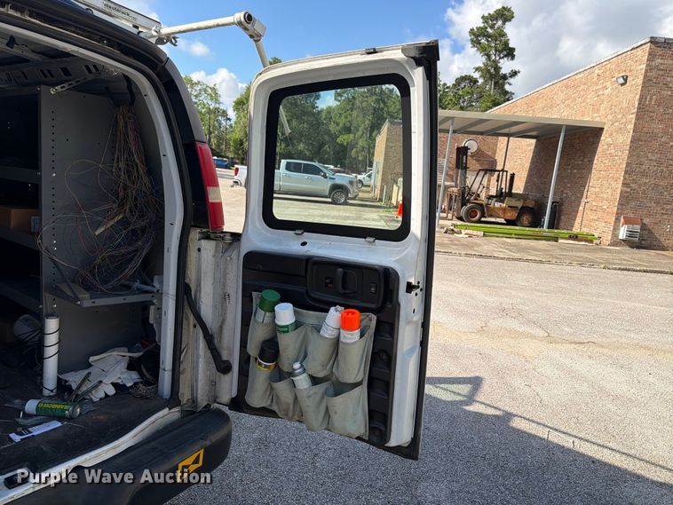 image for item ED5324 2016 Chevrolet Express 2500 van
