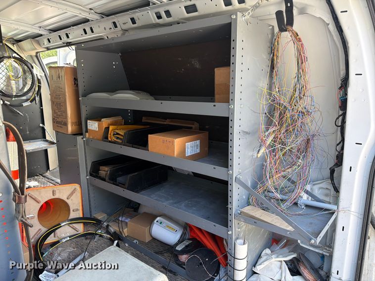 image for item ED5324 2016 Chevrolet Express 2500 van
