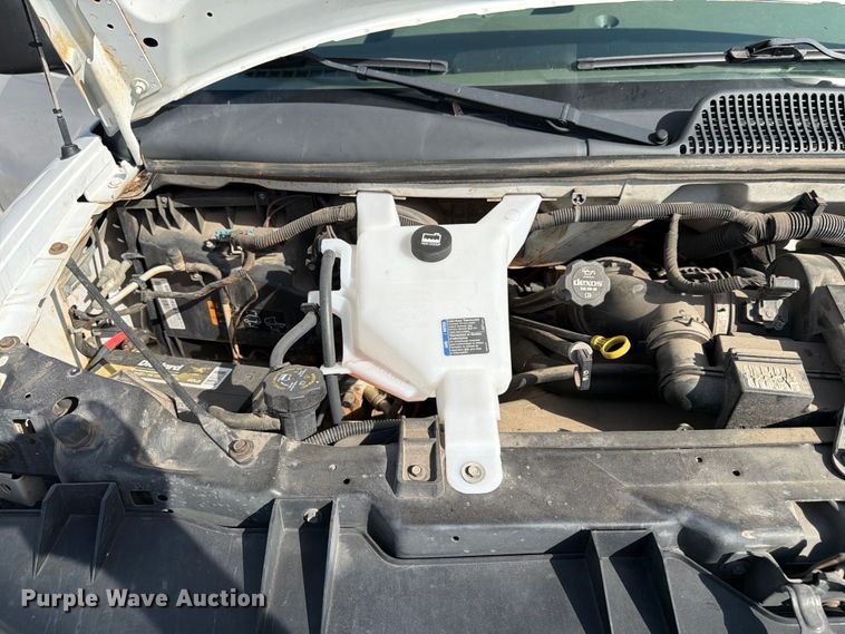 image for item ED5324 2016 Chevrolet Express 2500 van