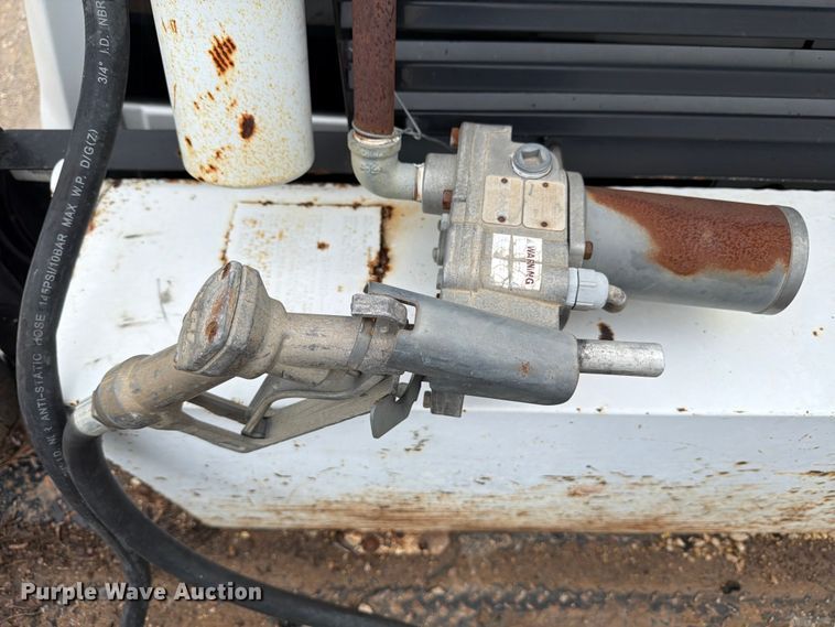 image for item ED5333 2012 RAM 3500 flatbed pickup truck