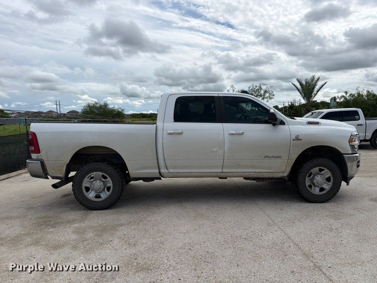 image for item ED5334 2019 RAM 2500 Crew Cab pickup truck