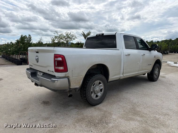 image for item ED5334 2019 RAM 2500 Crew Cab pickup truck