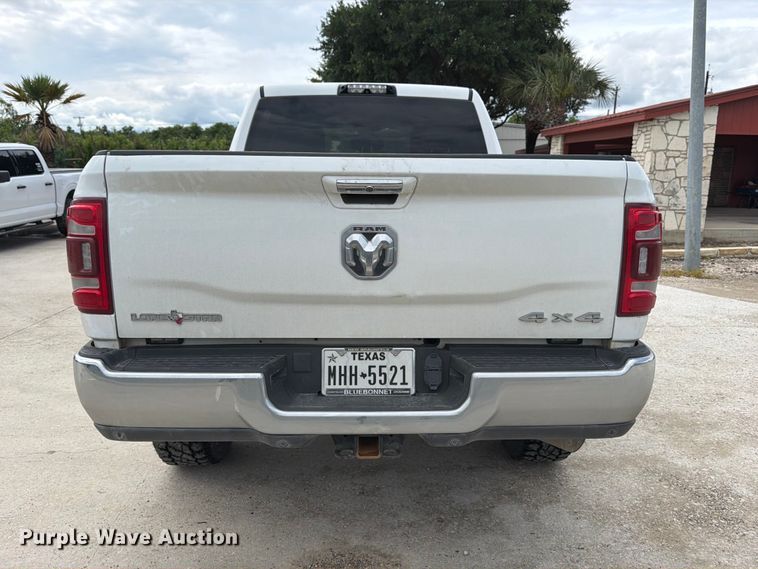 image for item ED5334 2019 RAM 2500 Crew Cab pickup truck