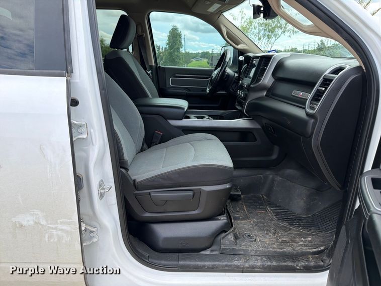 image for item ED5334 2019 RAM 2500 Crew Cab pickup truck