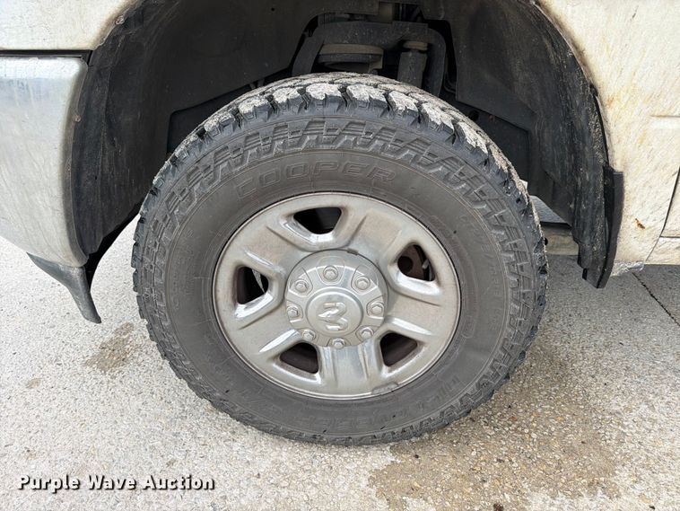 image for item ED5334 2019 RAM 2500 Crew Cab pickup truck