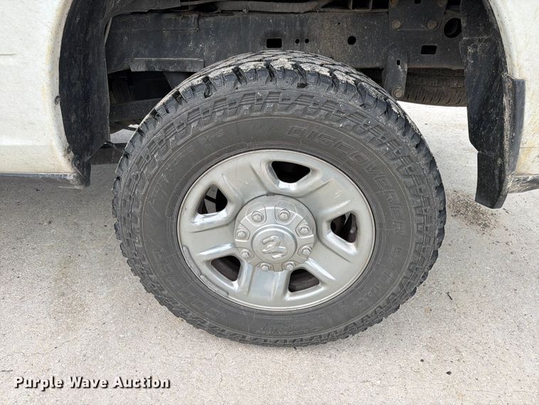image for item ED5334 2019 RAM 2500 Crew Cab pickup truck