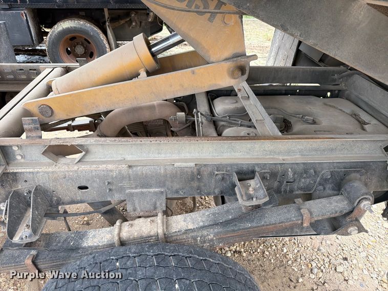 image for item ED5335 2018 RAM 5500 Crew Cab dump truck