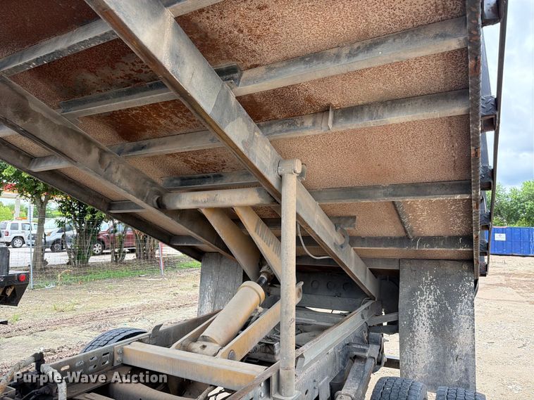 image for item ED5335 2018 RAM 5500 Crew Cab dump truck