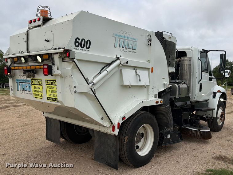 image for item ED5336 2016 International 4300 street sweeper truck