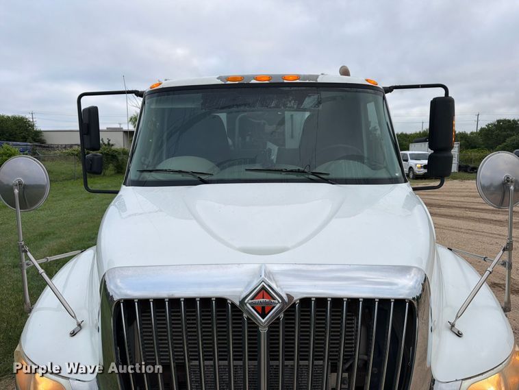 image for item ED5336 2016 International 4300 street sweeper truck