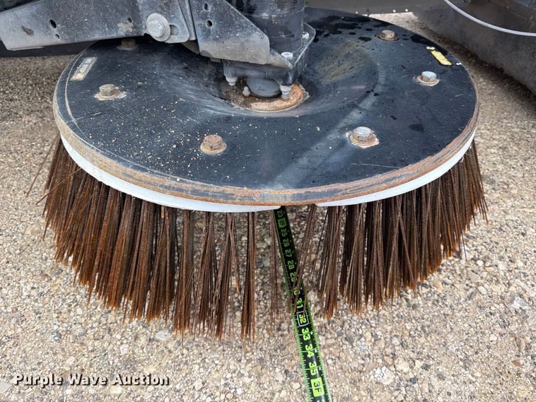 image for item ED5336 2016 International 4300 street sweeper truck