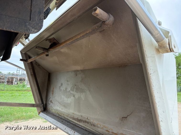 image for item ED5336 2016 International 4300 street sweeper truck