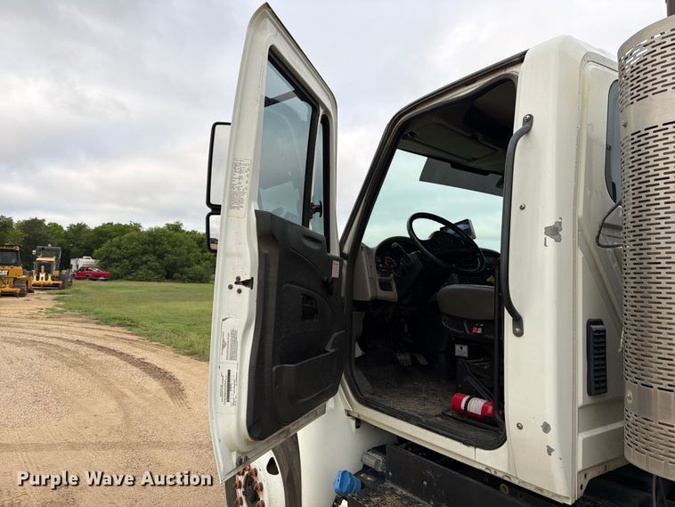 image for item ED5336 2016 International 4300 street sweeper truck