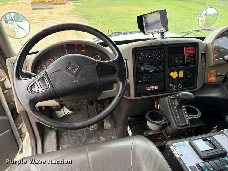 image for item ED5336 2016 International 4300 street sweeper truck